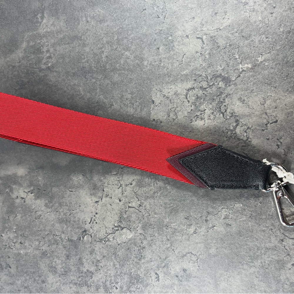 Givenchy Keychain - Picture 5 of 5